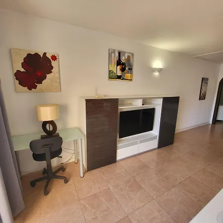 San Marino 3 * לוס כריסטיאנוס